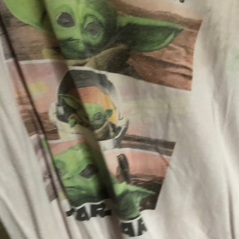 Star Wars The Child (Grogu) Graphic Tee - Green on White